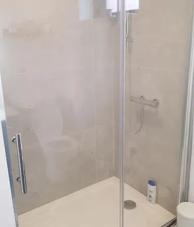 Hogan's * Эннистимон